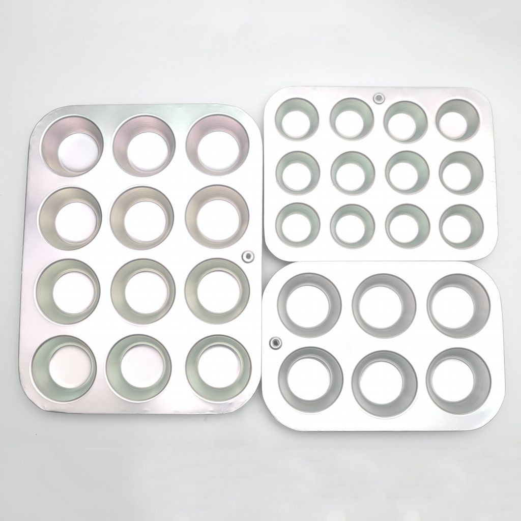 Aluminum Muffin Pan