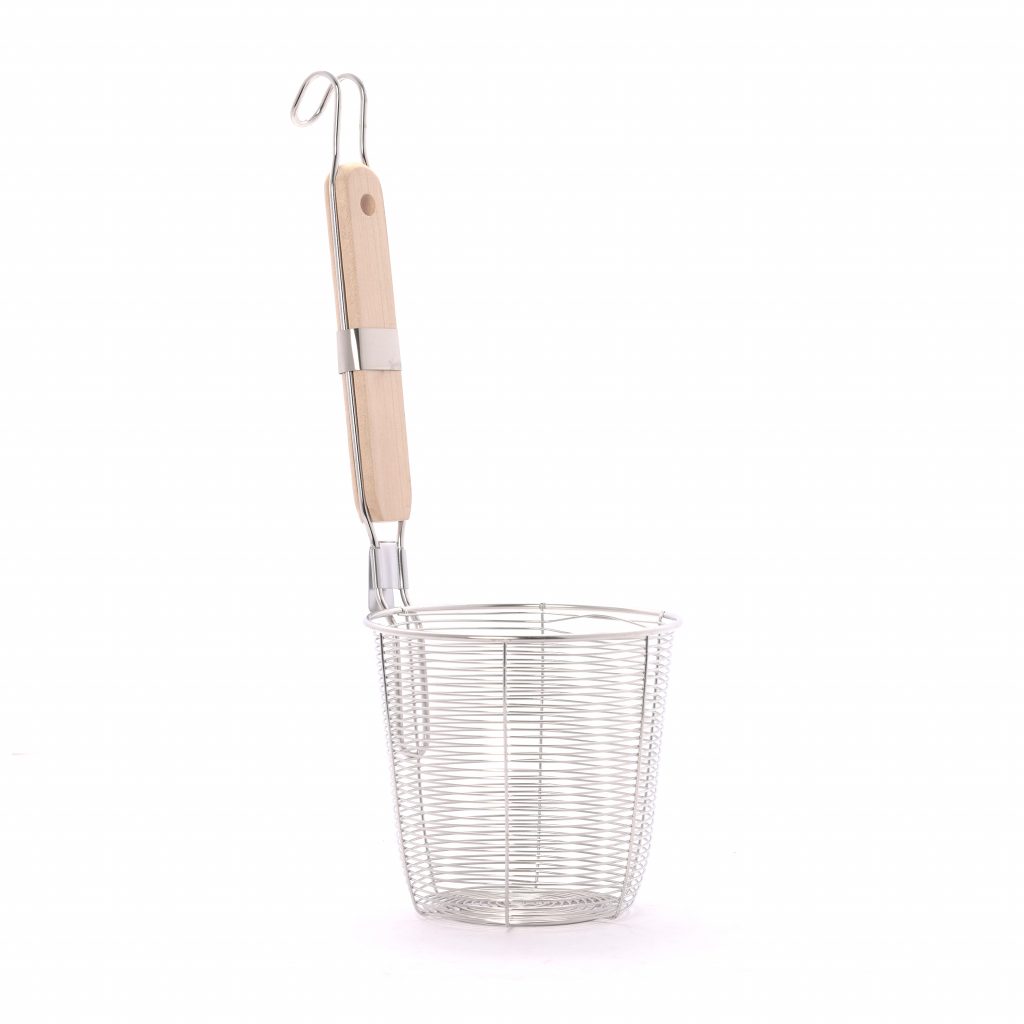 Noodle Strainer with Black Handle